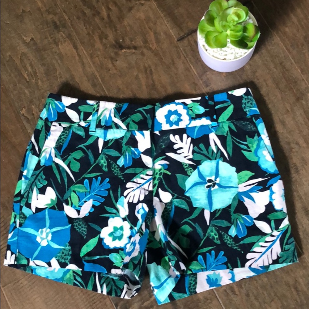 Ann Taylor Loft Hawaiian Print Shorts Sz 2